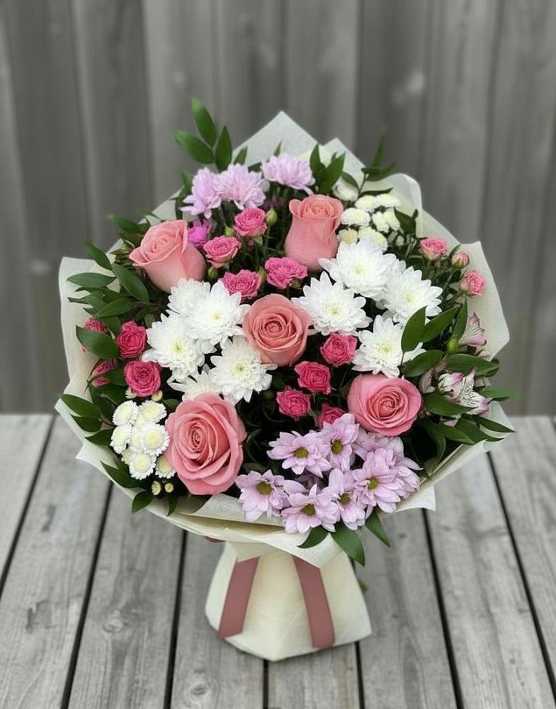 Букет цветов из: Альстромерии, Гвоздики, Розы и Хризантемы в Борское