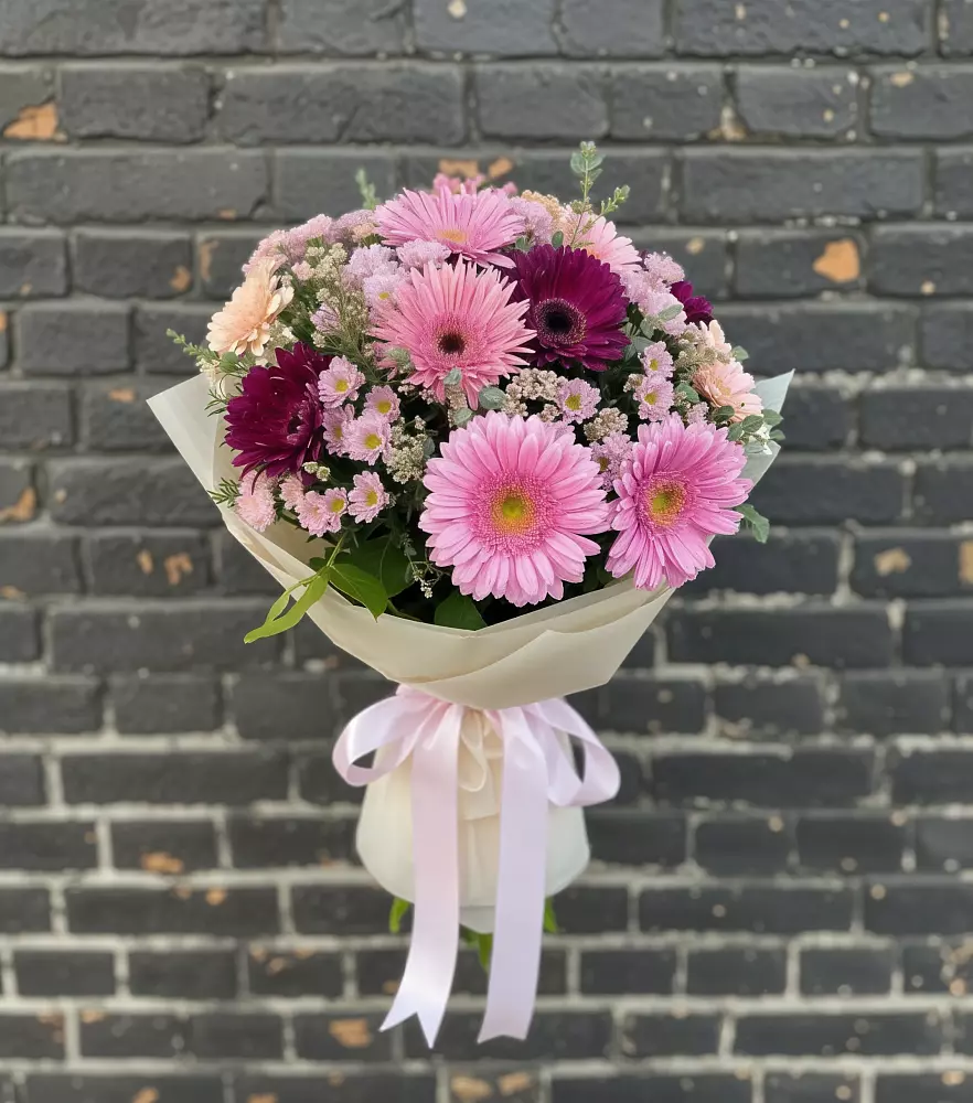 Букет цветов из: Герберы и Хризантемы в Борское