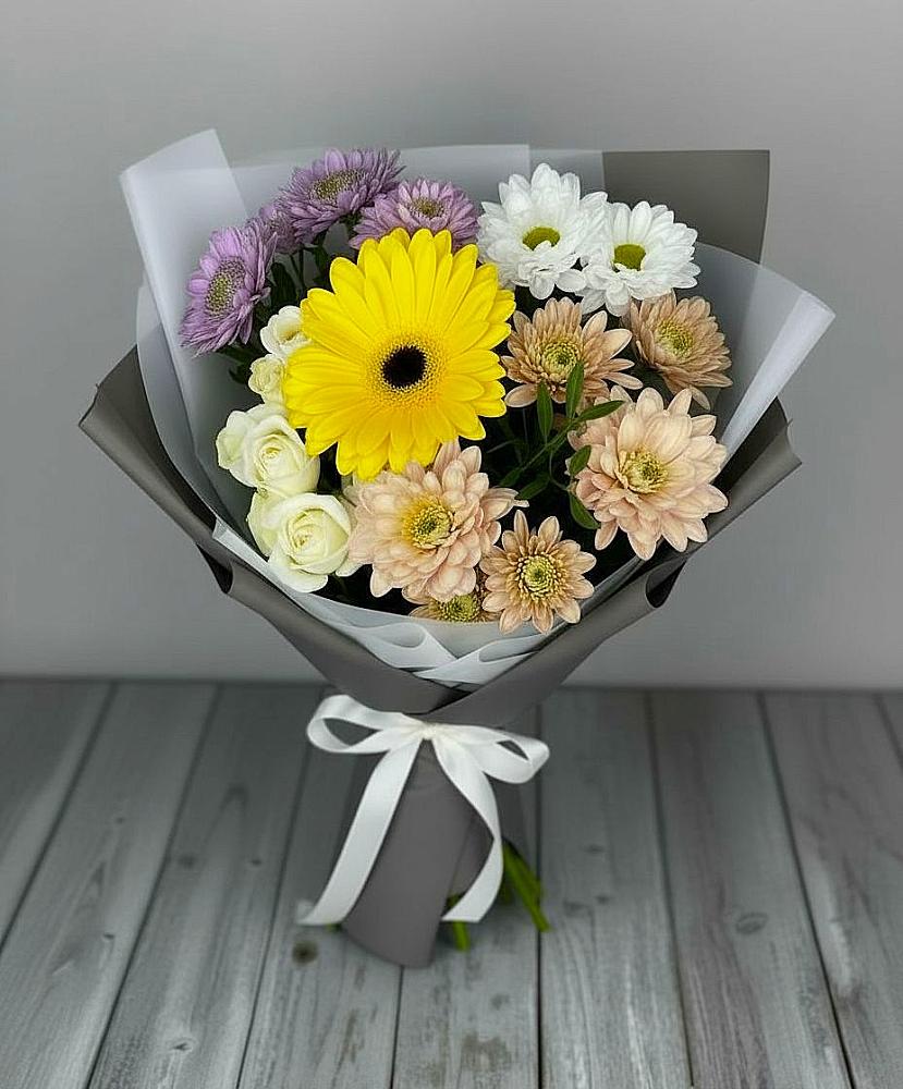 Букет цветов из: Розы, Герберы и Хризантемы в Борское