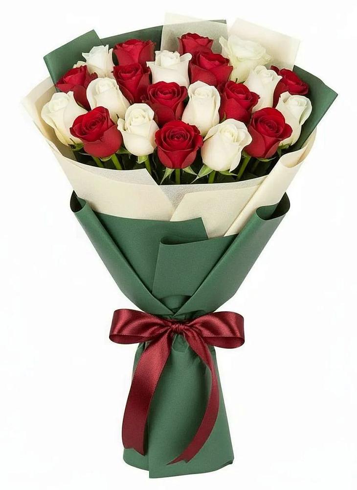 Букет Микс из красных и белых роз в Борское